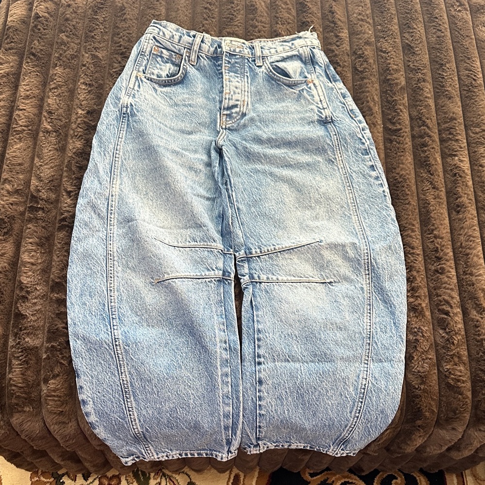24 free People good luck barrel jeans, midrise